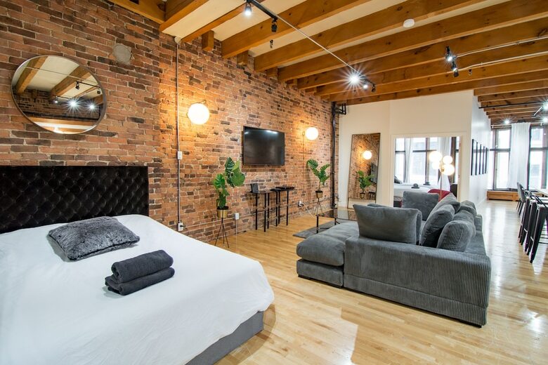 Apartamentos 1858 Upscale Lofts In Old Montreal By Nuage