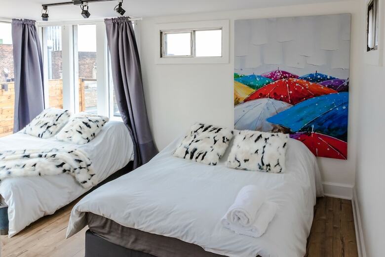 Apartamentos 1858 Upscale Lofts In Old Montreal By Nuage