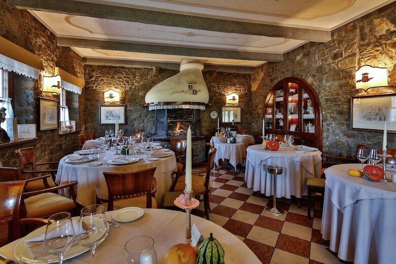 Hotel La Tavernetta Al Castello