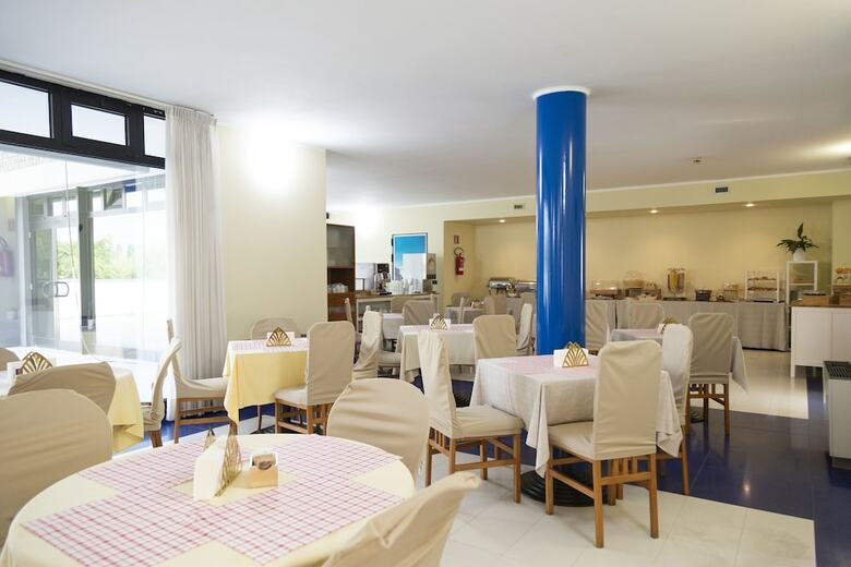 Ih Hotels Milano Blu Visconti