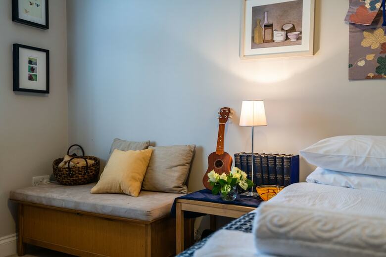 Modern Richmond Home Near The River Thames