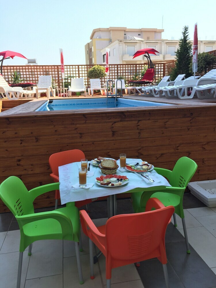 Sunrise Hotel �ameria