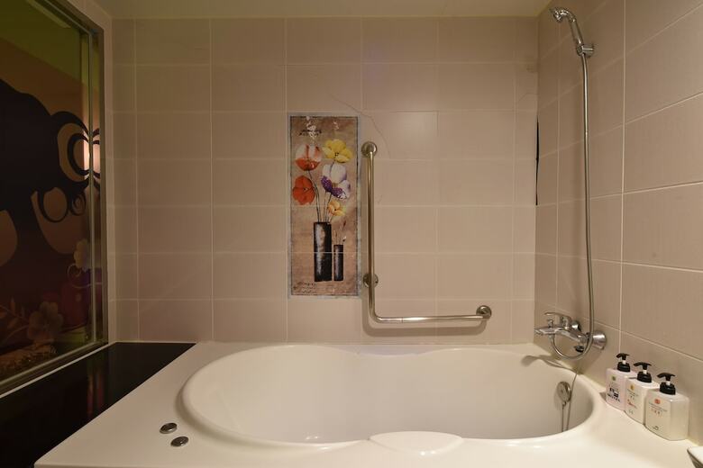 S-one Hotel