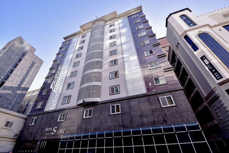 S-one Hotel