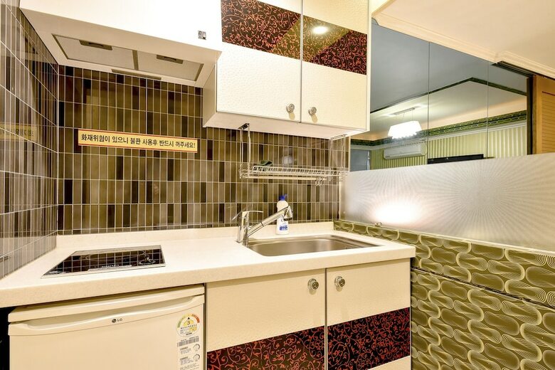 S-one Hotel