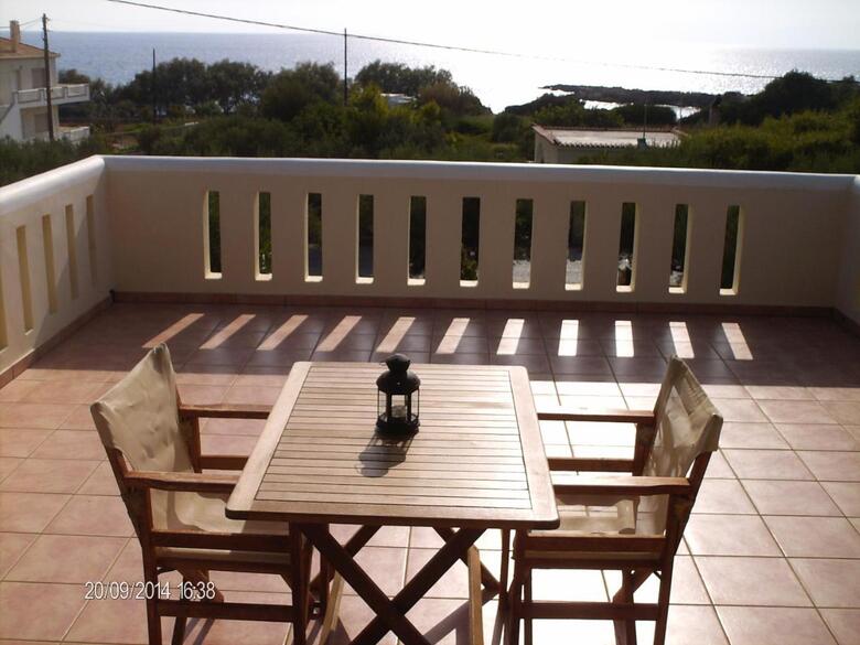 Apartamentos Tompras Village
