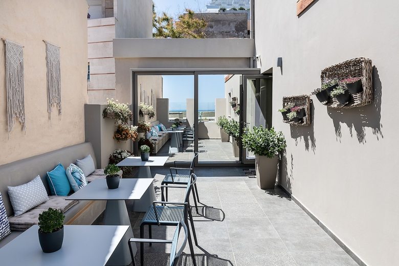 Hotel Ciel Collection Suites