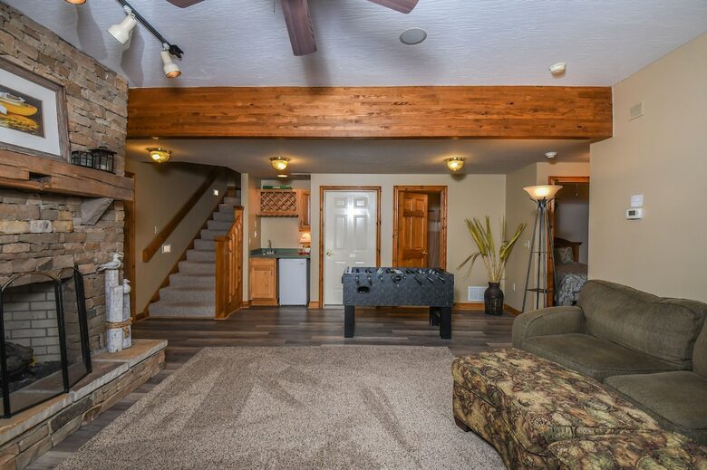 Constantly Cozy 6 Bedroom House