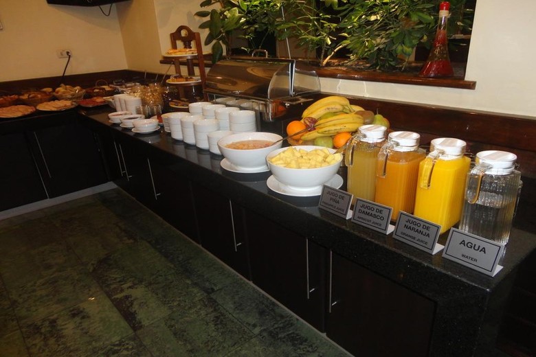 Hotel Diego De Almagro Los Angeles