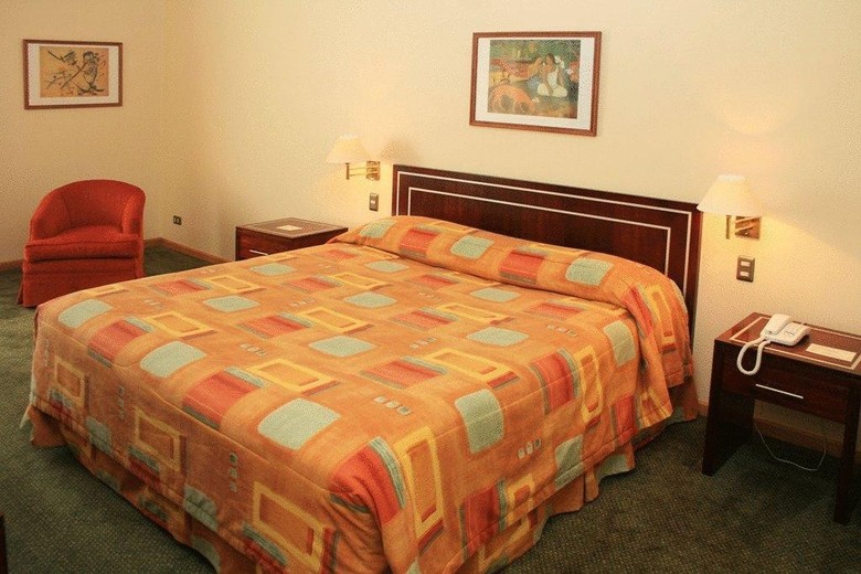 Hotel Diego De Almagro Los Angeles
