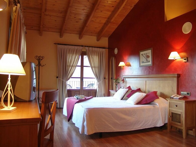 Hotel & Spa Pe�a Monta�esa