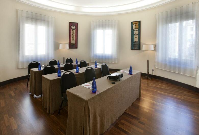 Hotel NH Collection Granada Victoria