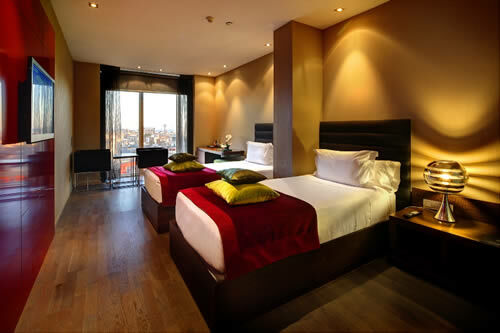 Olivia Plaza Hotel