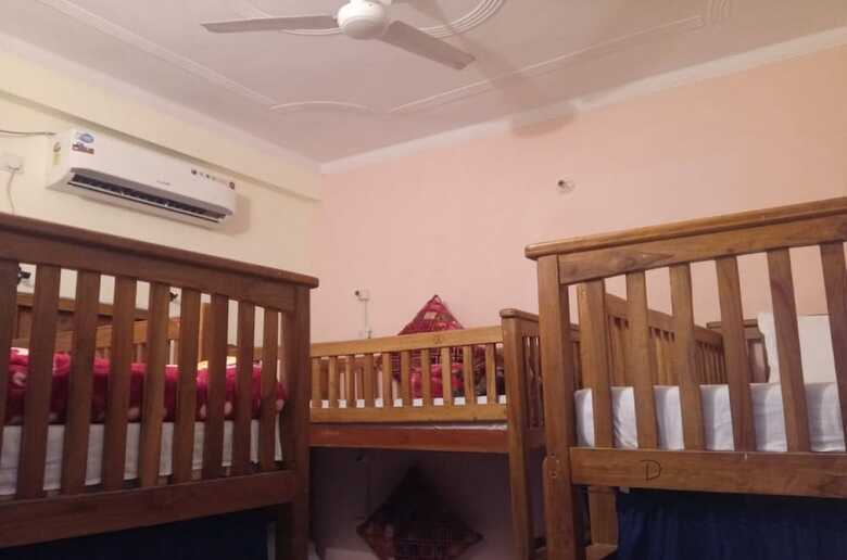 Hostal Sunflower Hostel & Hotel
