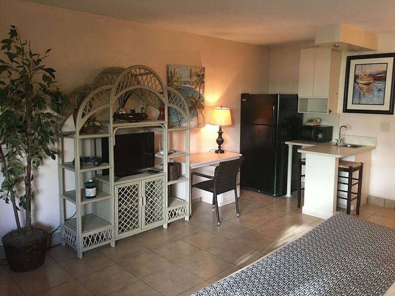 Ft. Lauderdale Beach Resort Hotel & Suites