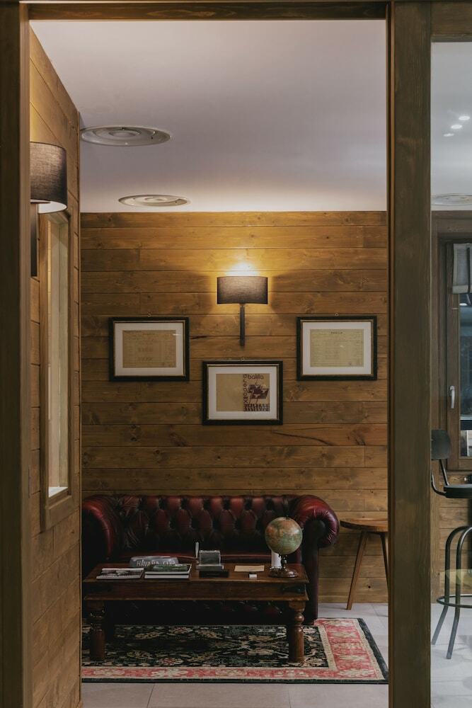 Hotel Albergo Miramonti