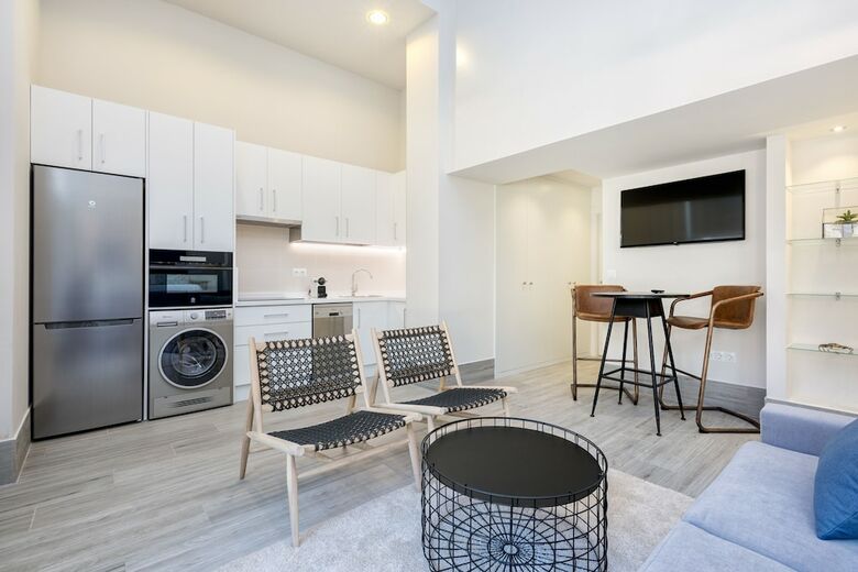 Apartamentos Iloftmalaga Estaci�n Central
