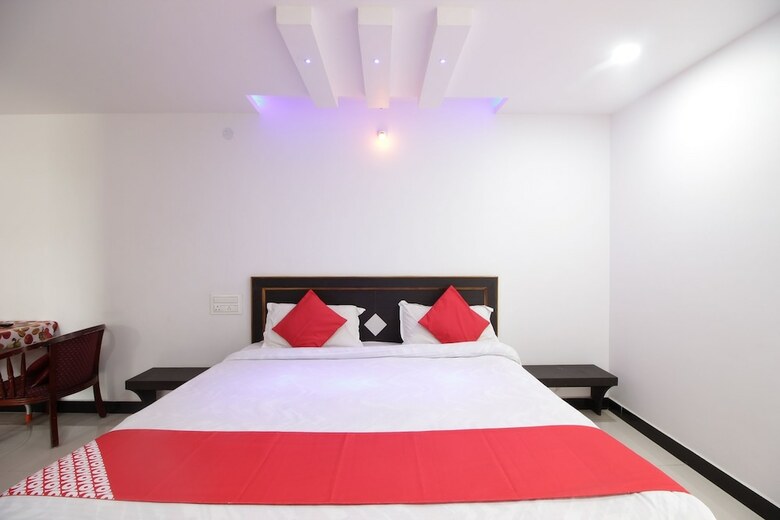 Hotel Oyo 22786 The Nest
