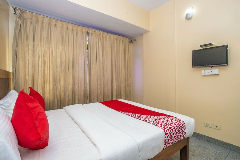 Hotel Oyo 12965 Archana Comforts