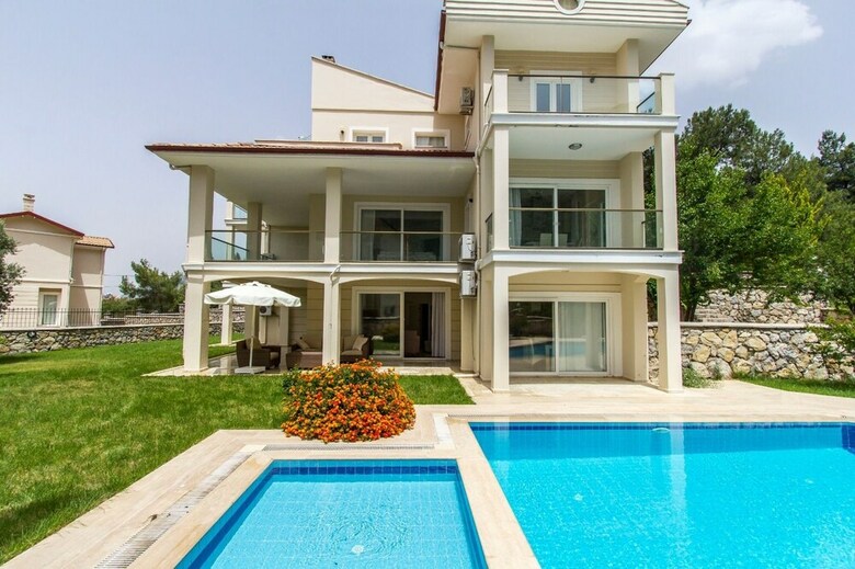 Villa Mine 1 By Tatilpremium