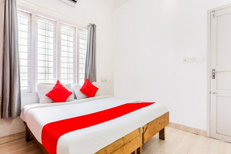 Hotel Oyo Flagship 22598 Oval Retreat