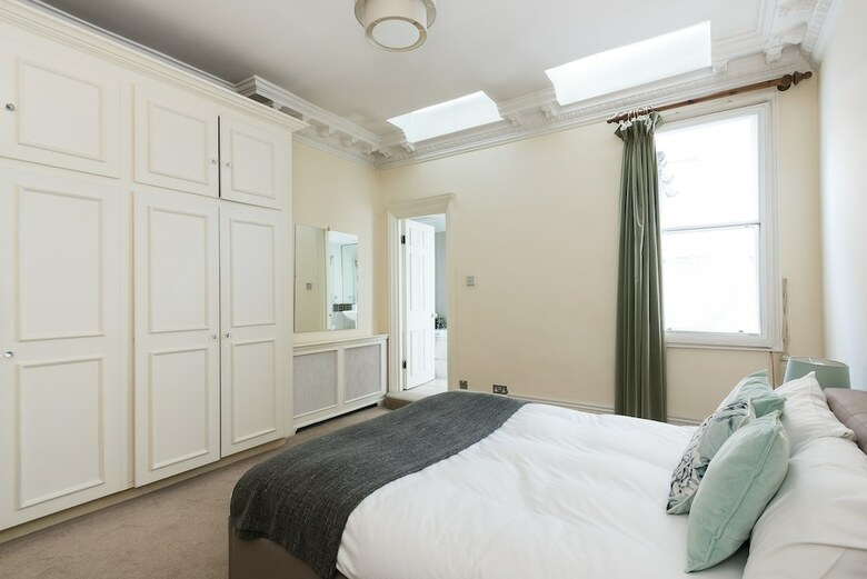 2 Bedroom Apartment In Nottinghill