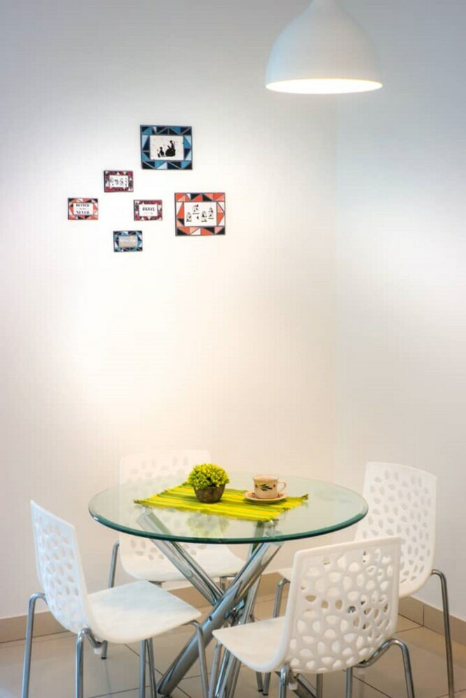 Sky Hive Cozy Apartment Suite, Georgetown