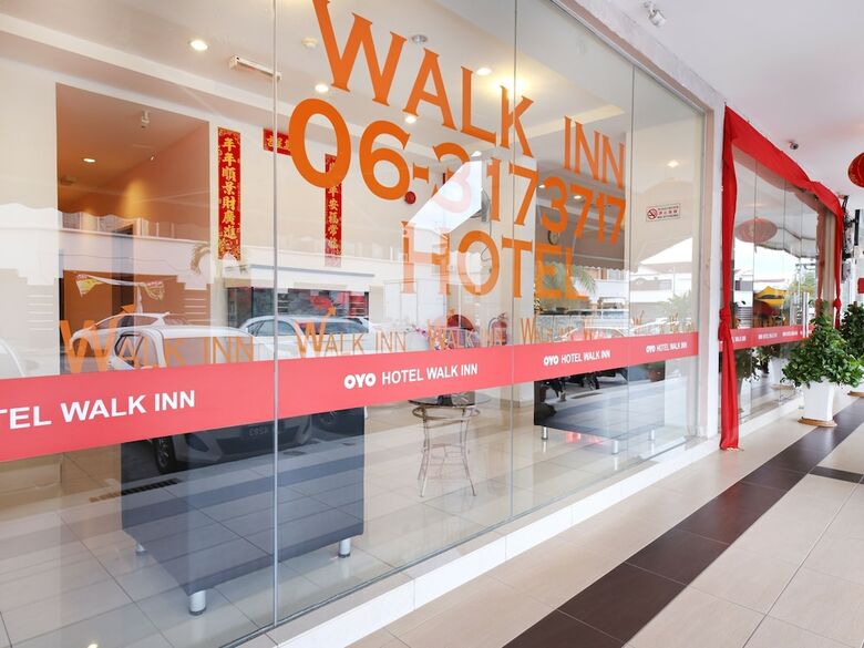 Oyo 582 Hotel Walk Inn