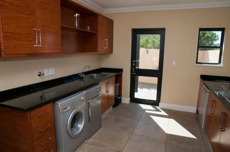 Villa 4 Spinnaker