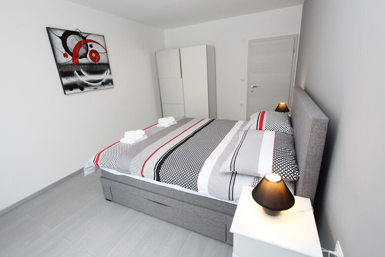 Apartment Karlo 1