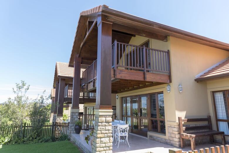 Villa 1