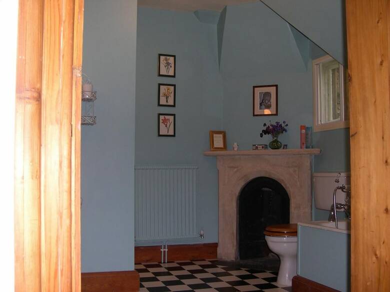Bed & Breakfast Lullington House