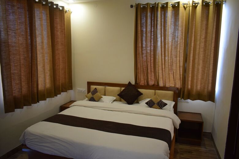 Hotel Crystal Palace By Sea Hawk