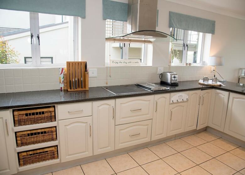 Villa 8 Sheerline