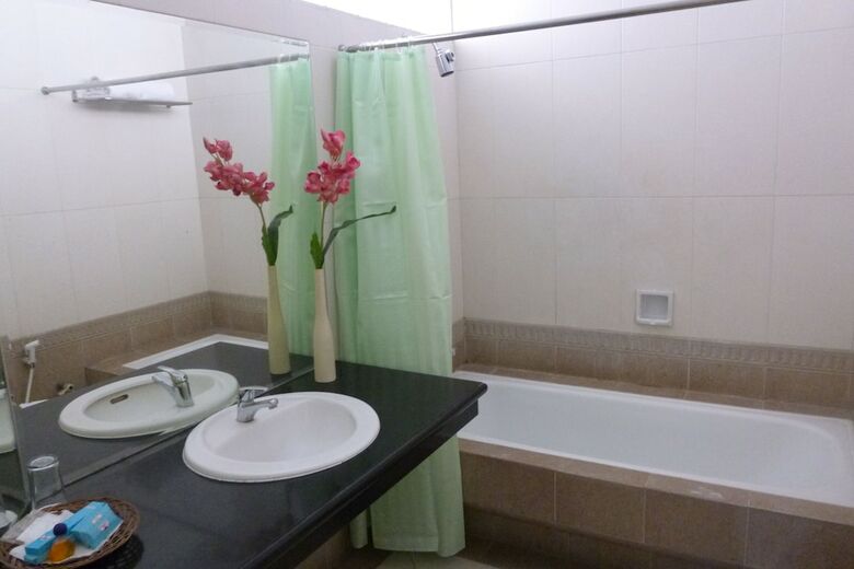 Hotel Bandara Purigarden Semarang
