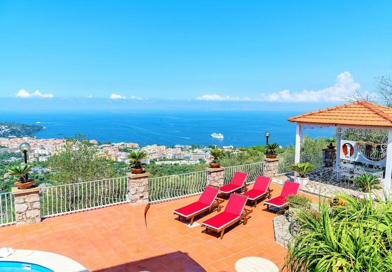 Villa Sara - Stunning Sea View With Private Swimming Pool