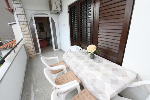 Apartments Divna