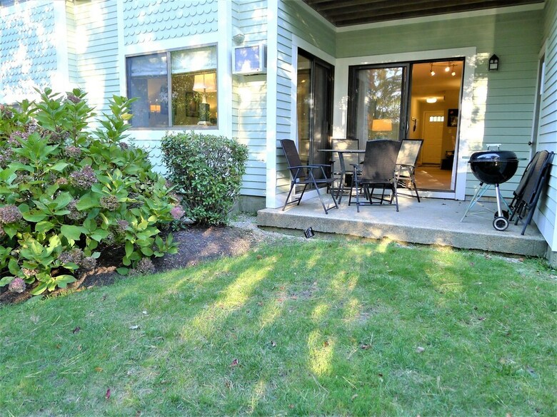 87 Chilton - 2 Bedroom Condo