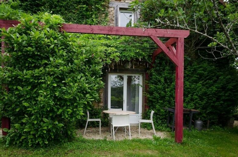 Moulin de La Jarousse - G�tes Et Chalets
