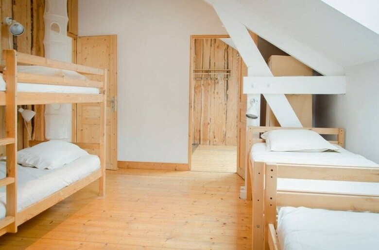 Moulin de La Jarousse - G�tes Et Chalets