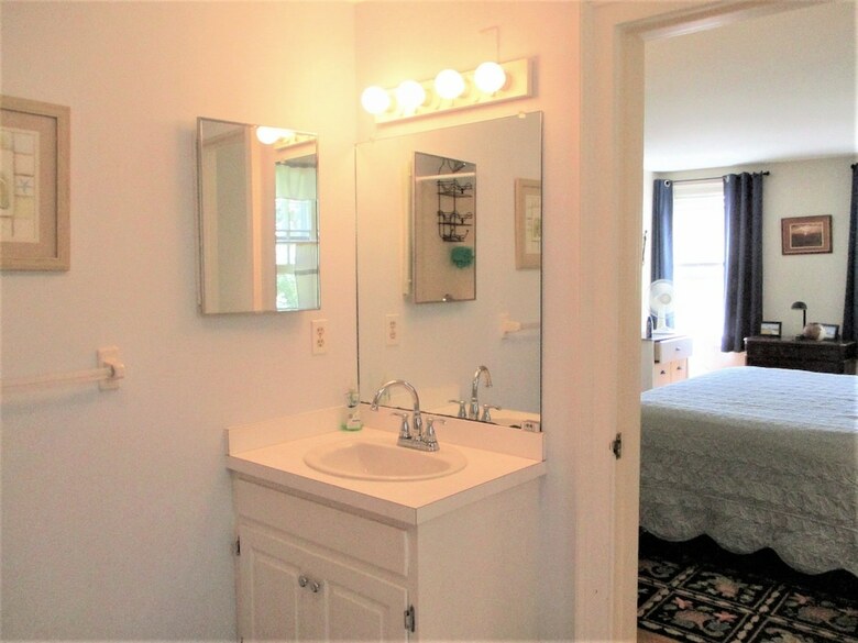 5 Cedar Land - 3 Bedroom House