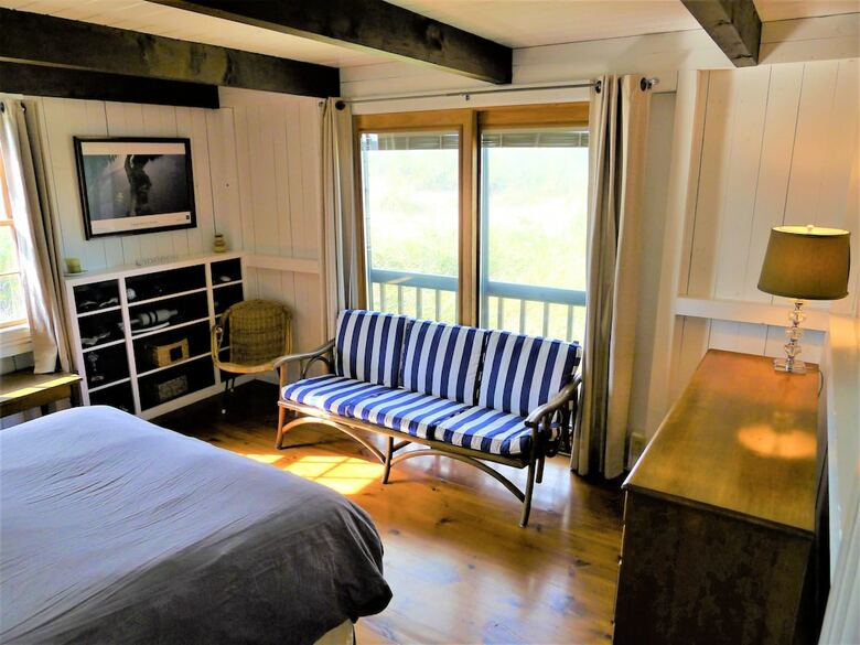 345 Harmes Way - 3 Bedroom House