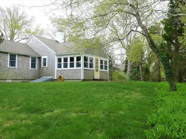 205 Rock Harbor - 2 Bedroom House