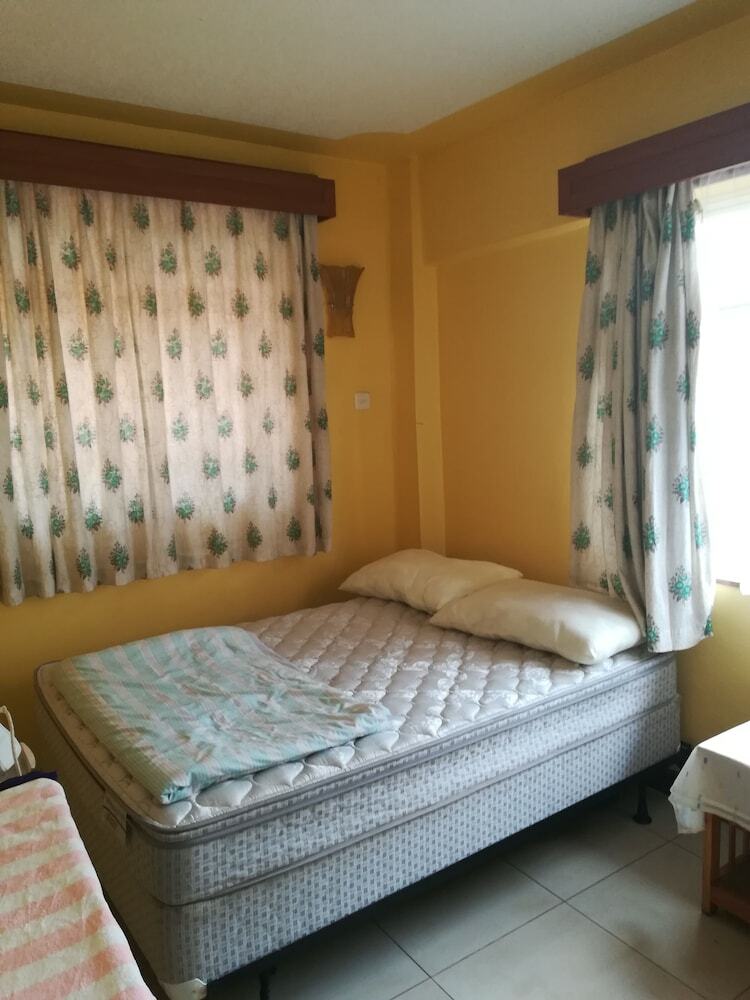 Apartamentos Nyayo Homecourts