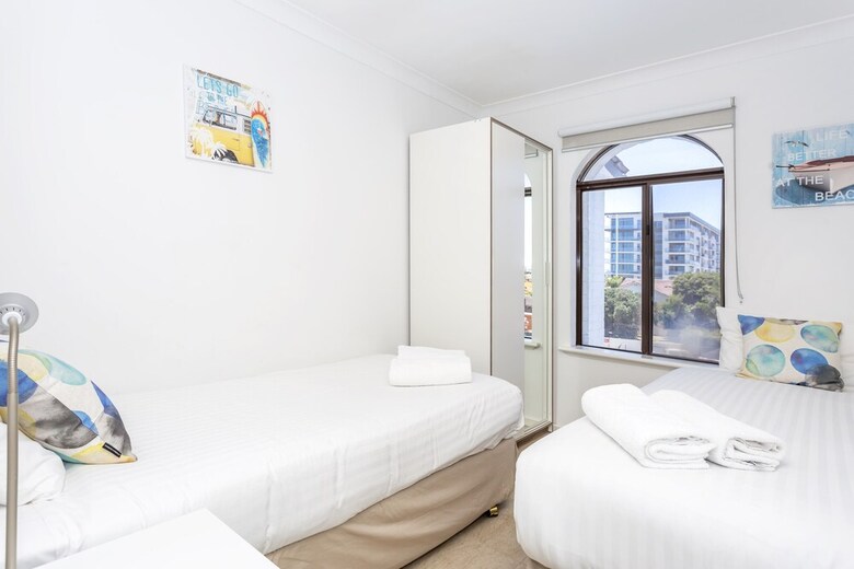 Scarborough Seaside Apartment 121