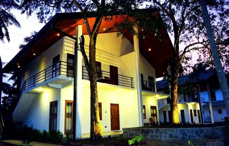 Athkandura Hotel