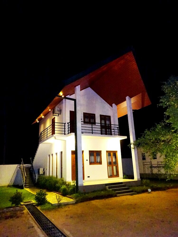 Athkandura Hotel