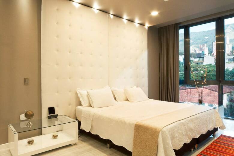 Aparthotel Ultra Luxury 2 Bed Loft In Lleras