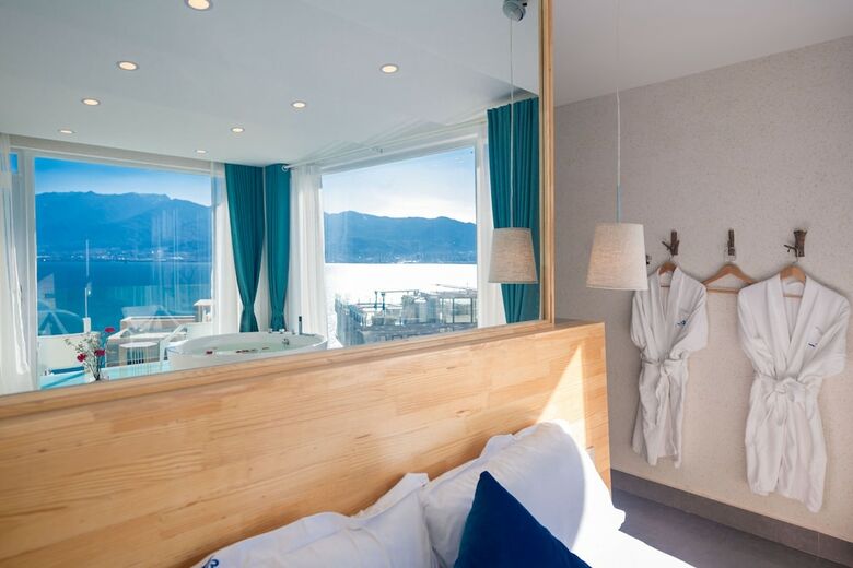 Hotel Butterfy Seaview Resort Villa