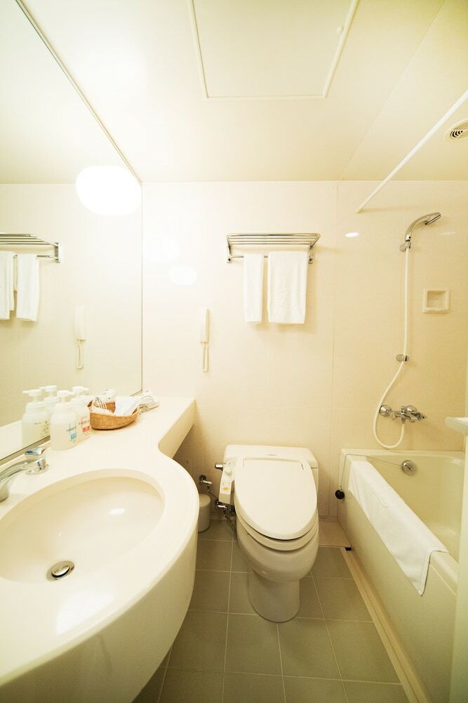 Rembrandt Hotel Ebina